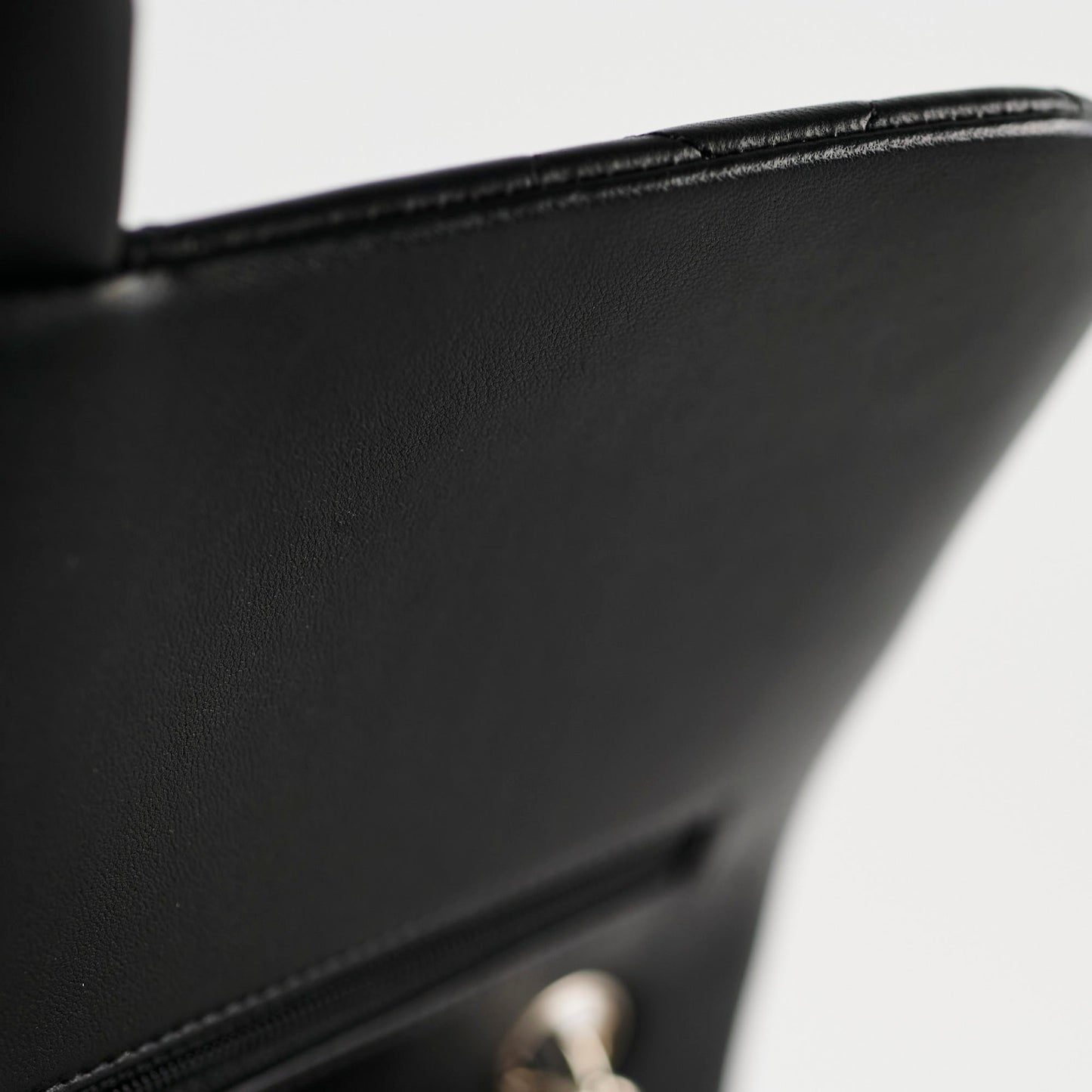 Chanel Classic Flap Jumbo Lambskin Black Series 22