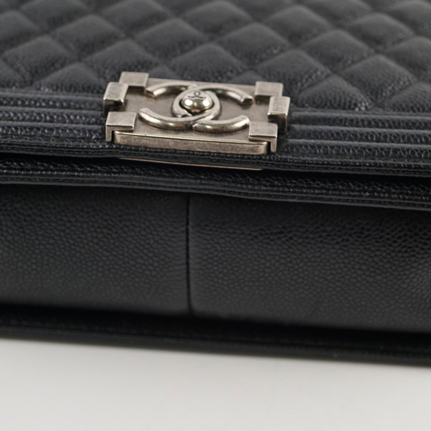Chanel Old Medium Caviar Boy Black HOLD