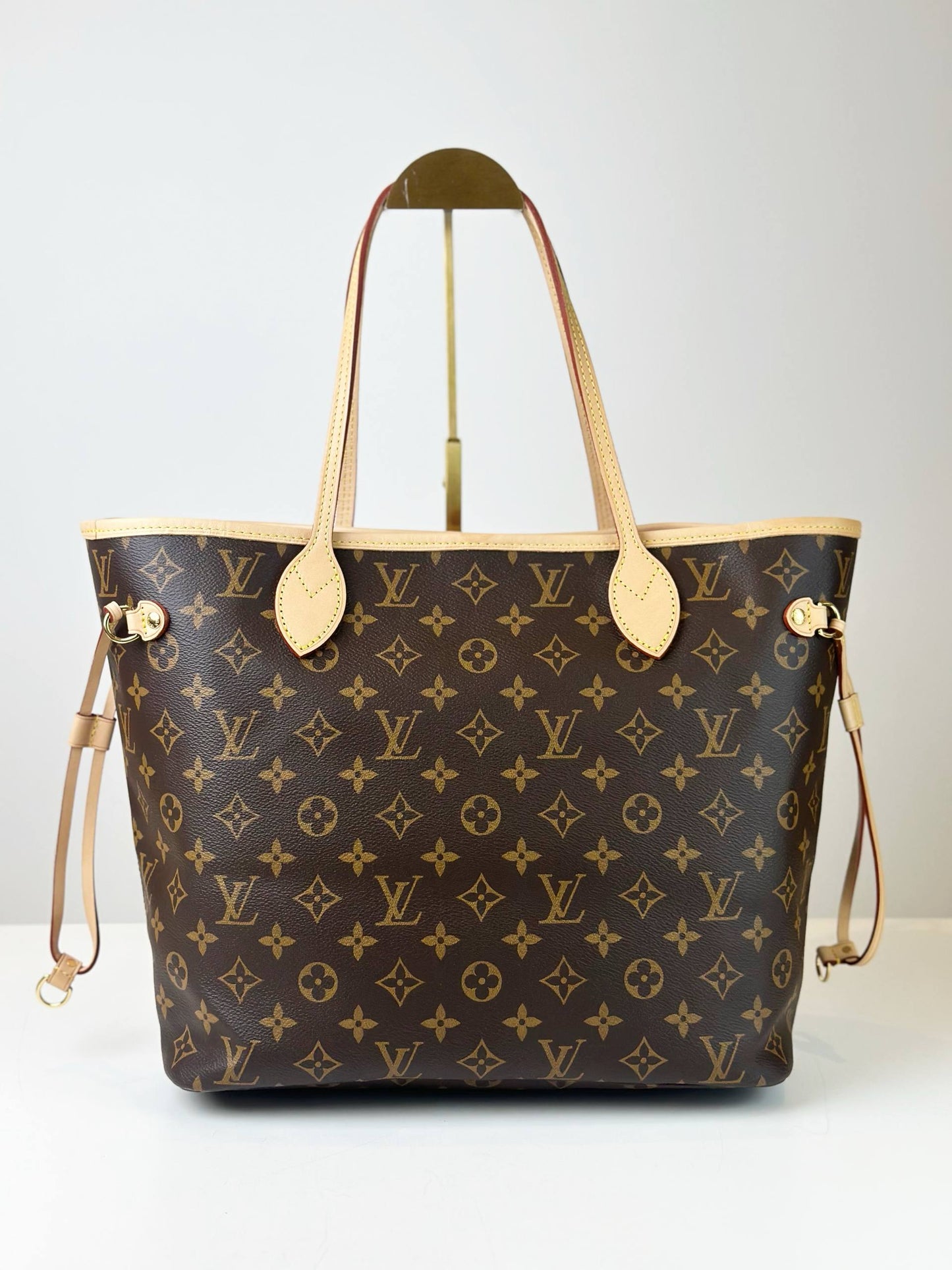 LOUIS VUITTON NEVERFULL MM TOTE BAG WITH POUCH