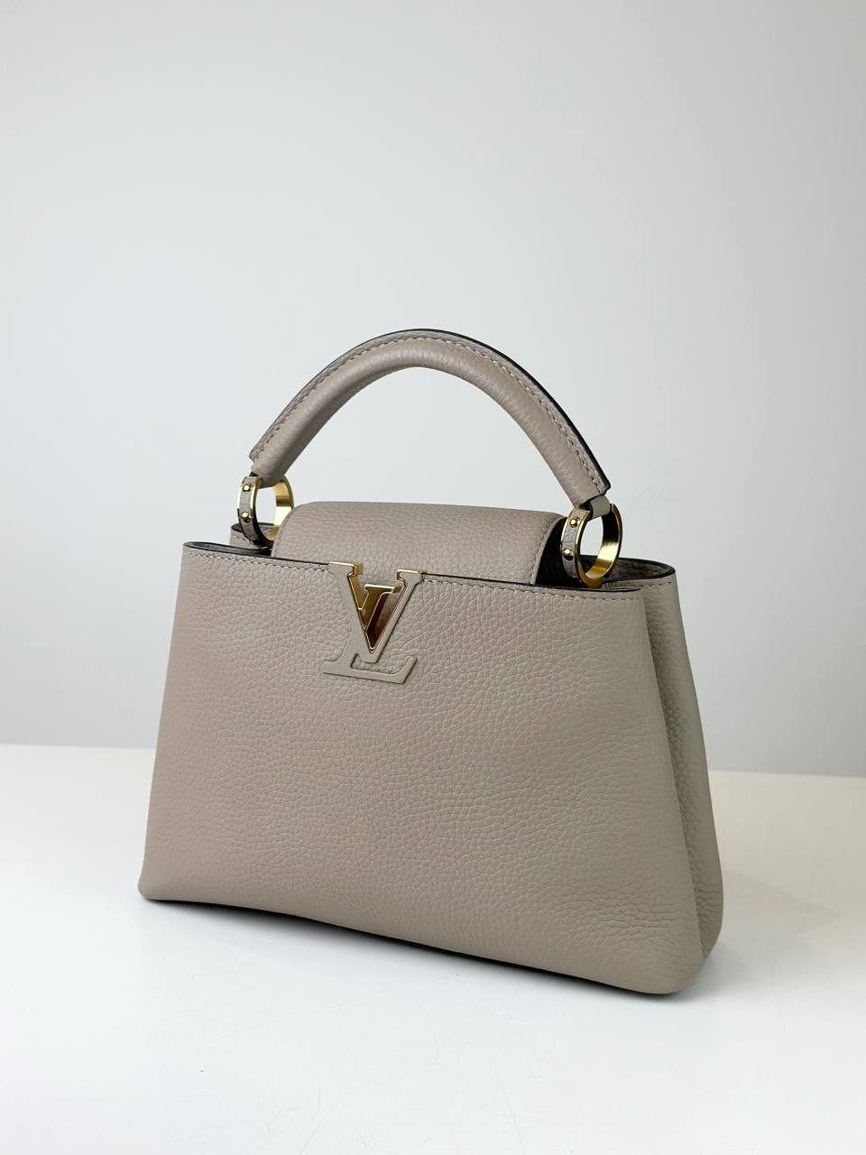 LOUIS VUITTON CAPUCINES BB TAURILLON LEATHER CUIR BEIGE TOP HANDLE BAG WITH STRAP