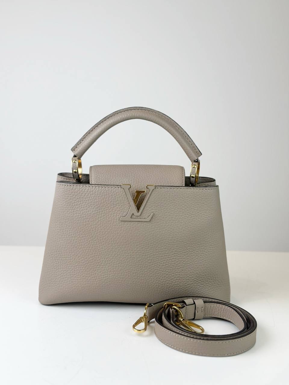 LOUIS VUITTON CAPUCINES BB TAURILLON LEATHER CUIR BEIGE TOP HANDLE BAG WITH STRAP