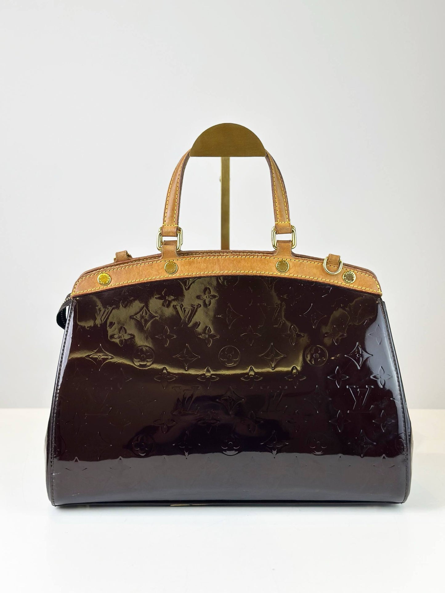 LOUIS VUITTON AMARANTE MM VERNIS BREA MAROON HANDBAG