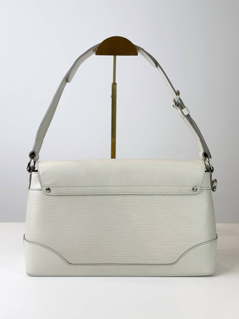 LOUIS VUITTON BAGATELLE PM EPI LEATHER WHITE SHOULDER BAG