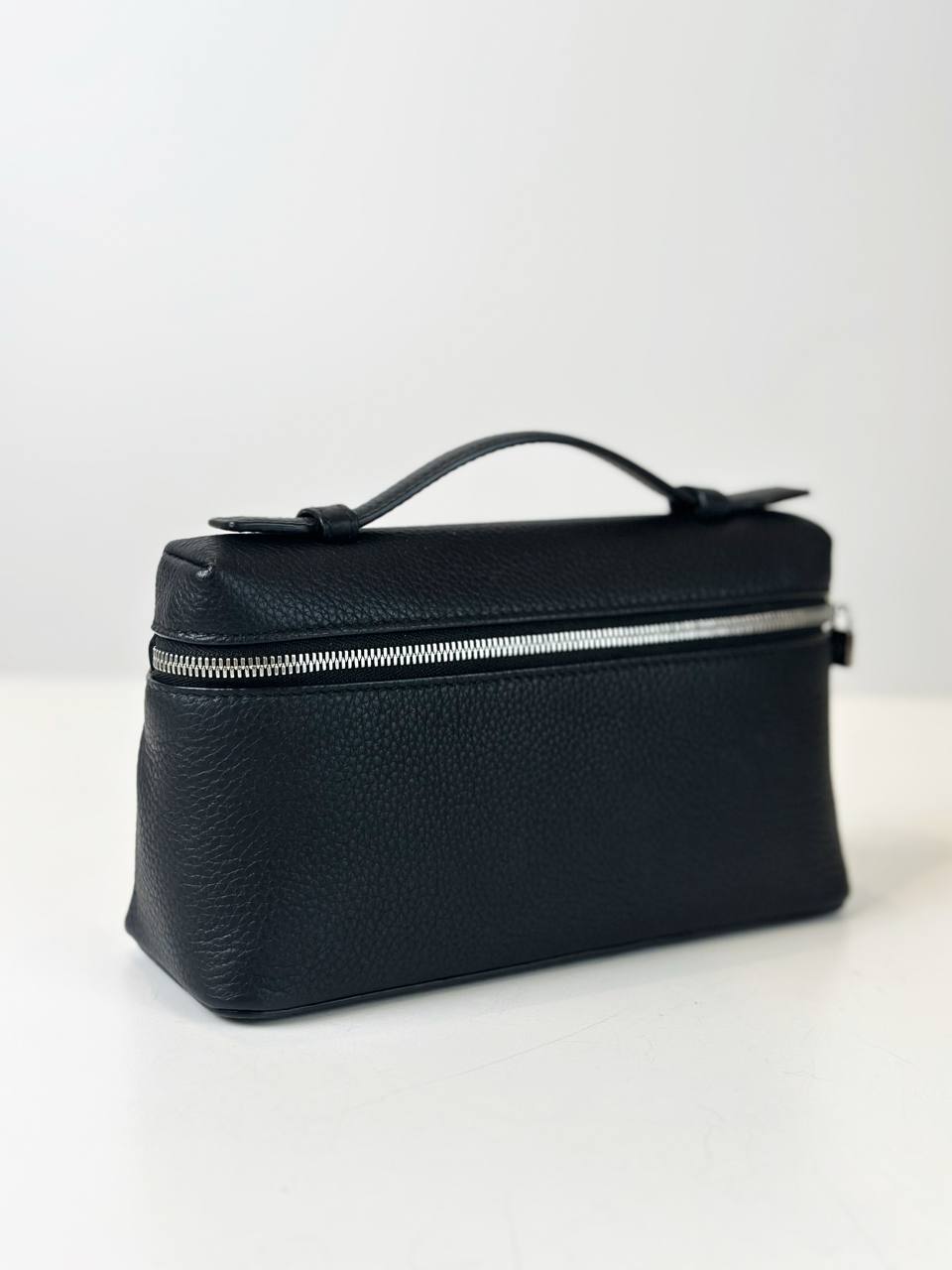 LORO PIANA EXTRA POCKET L19 BLACK CROSSBODY BAG