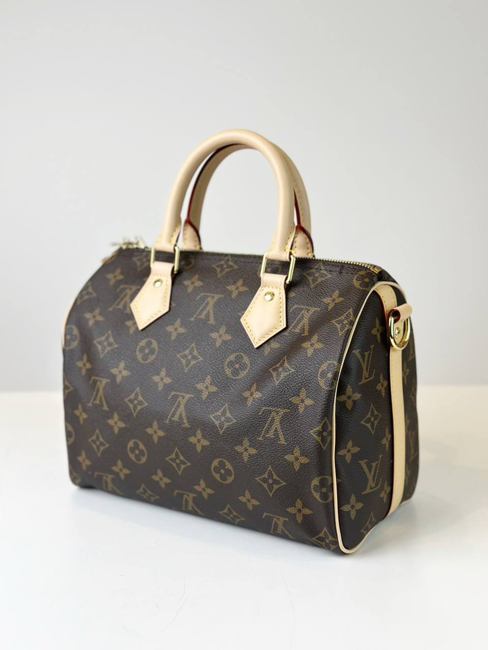 LOUIS VUITTON SPEEDY BANDOULIERE 25 MONOGRAM TOP HANDLE BAG WITH STRAP