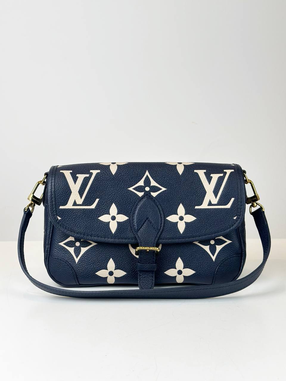 LOUIS VUITTON MONOGRAM EMPREINTE NAVY BLUE BICOLOR DIANE PM SHOULDER BAG