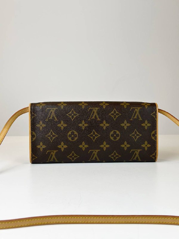 LOUIS VUITTON POCHETTE TWIN GM CROSSBODY BAG