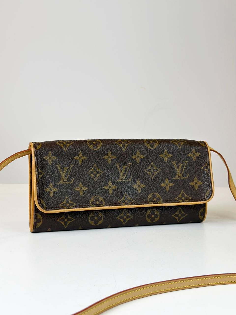 LOUIS VUITTON POCHETTE TWIN GM CROSSBODY BAG