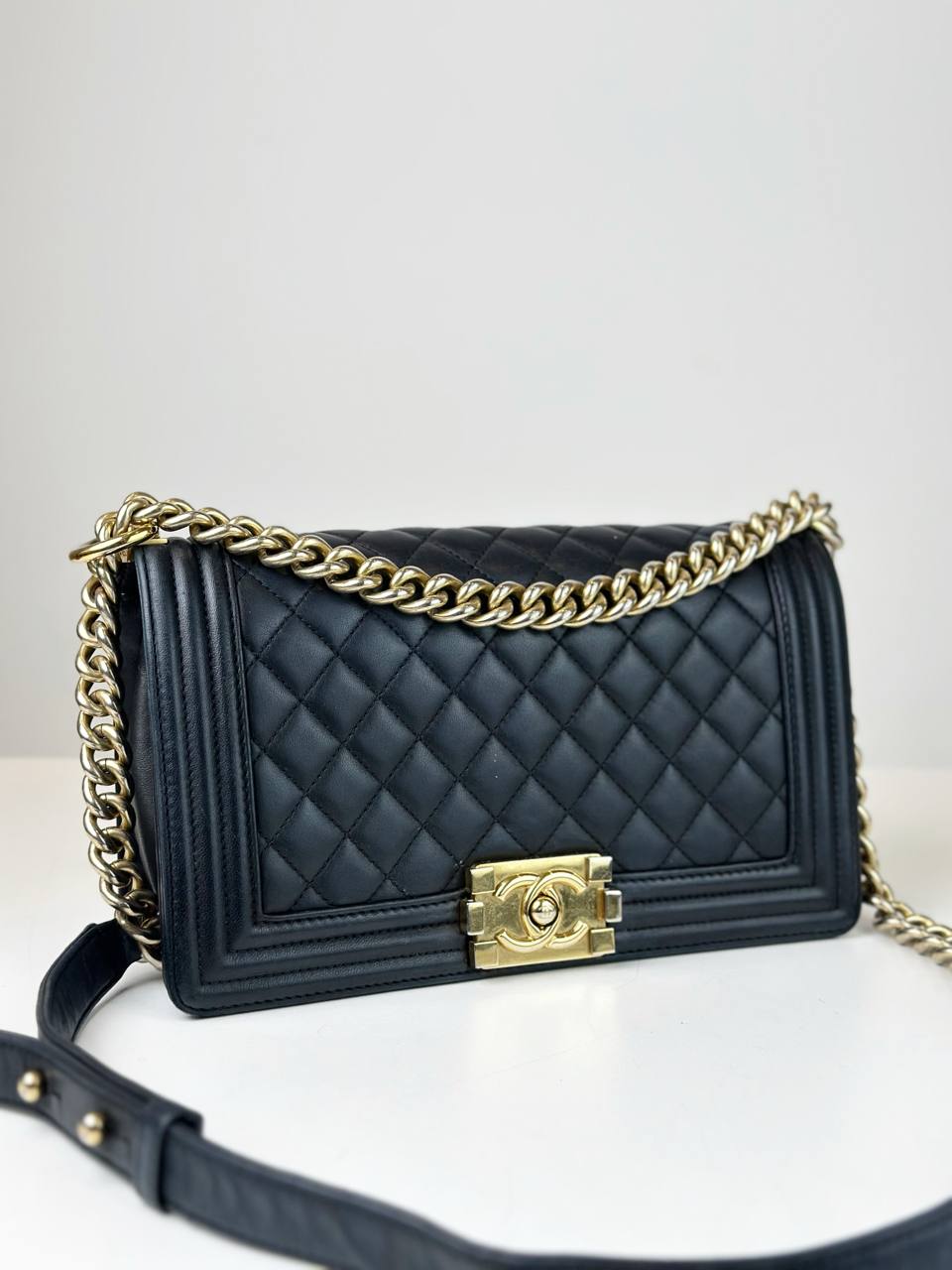 CHANEL LE BOY MEDIUM FLAP BLACK SHOULDER BAG