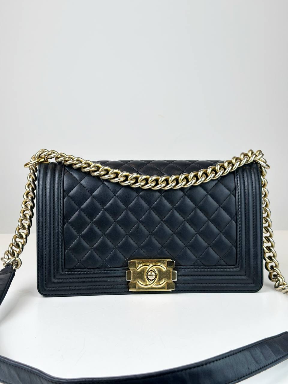 CHANEL LE BOY MEDIUM FLAP BLACK SHOULDER BAG