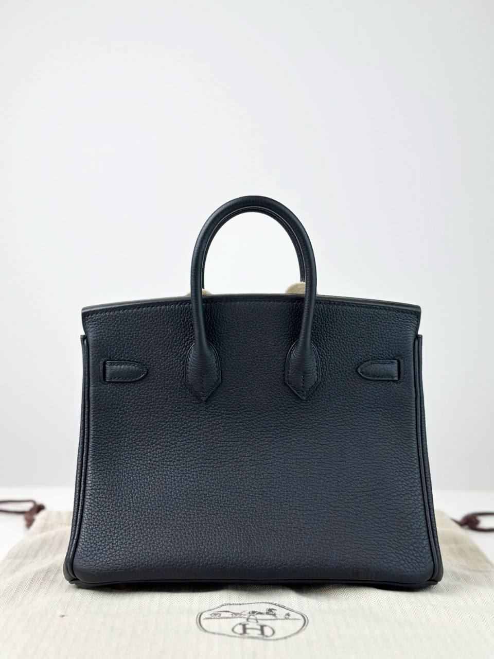 HERMES BIRKIN 25 NOIR HANDBAG GHW
