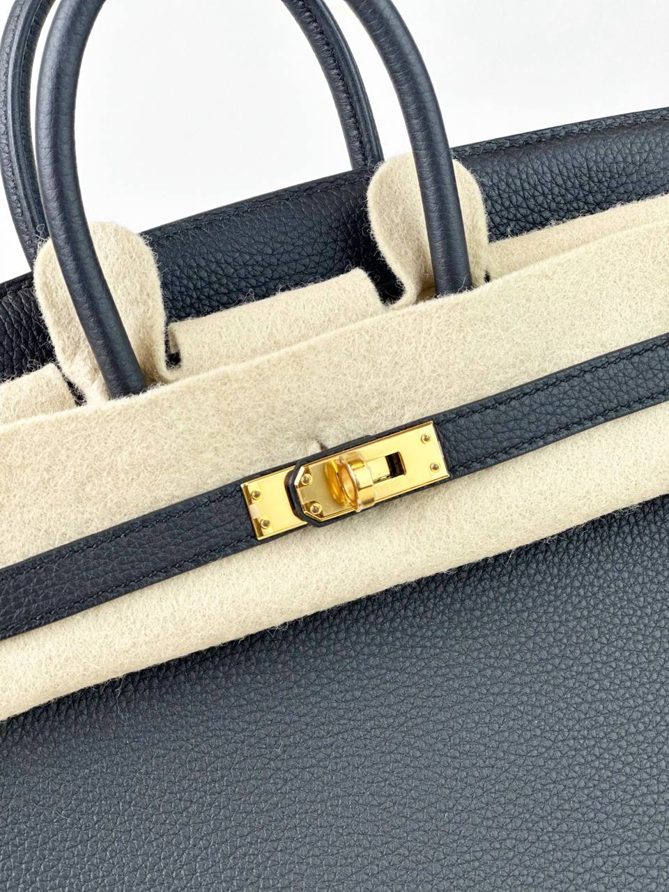 HERMES BIRKIN 25 NOIR HANDBAG GHW