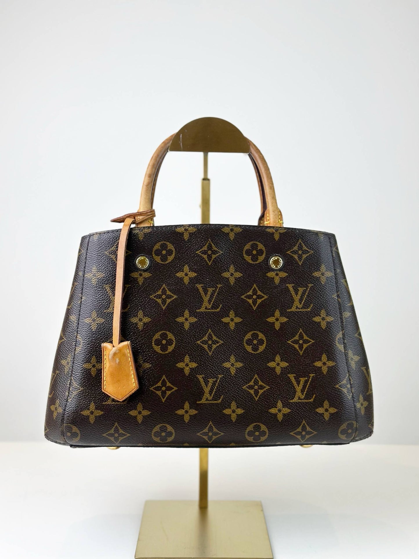 LOUIS VUITTON MONTAIGNE BB MONOGRAM HANDBAG WITH STRAP