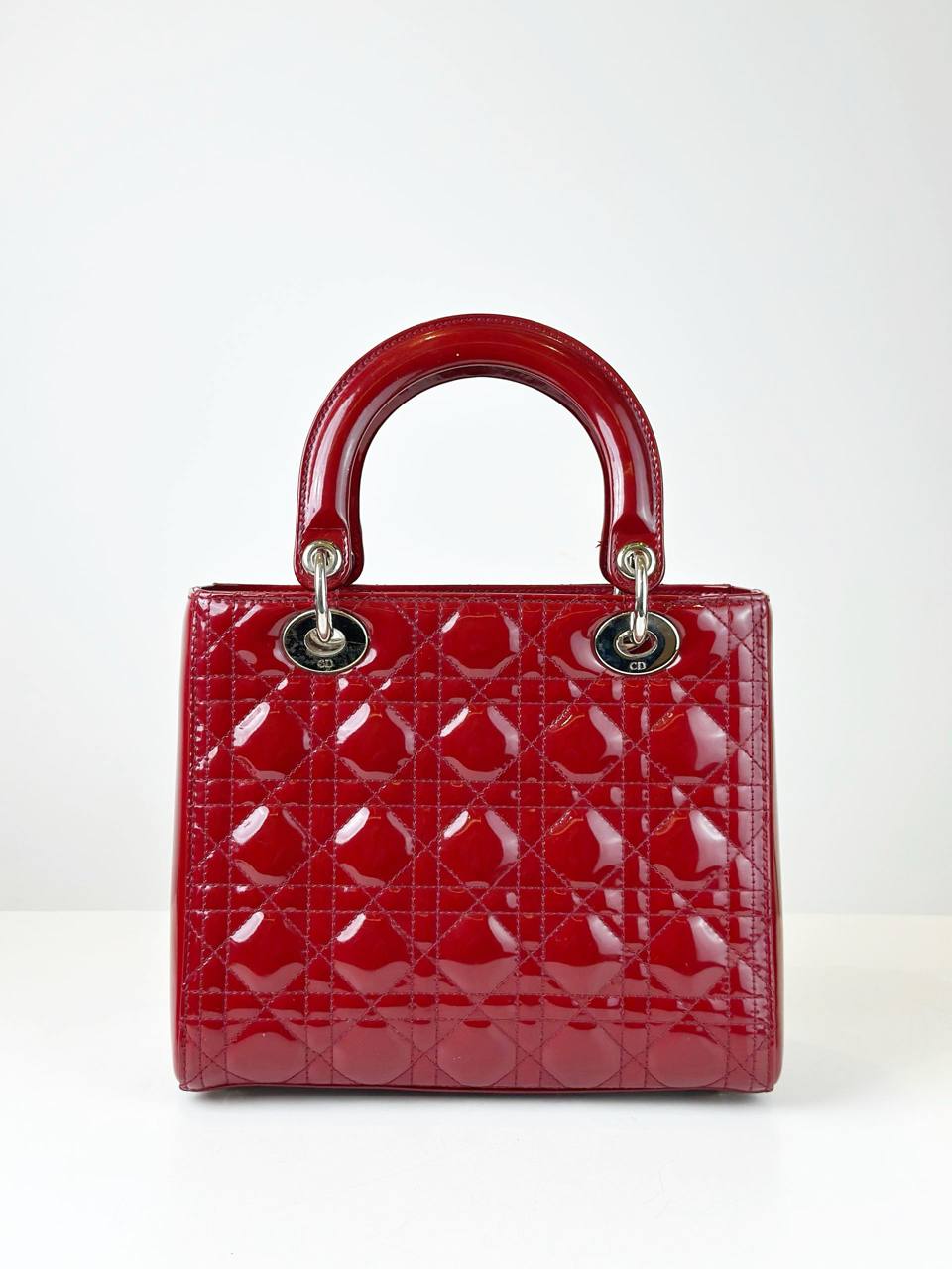 DIOR LADY DIOR RED PATENT CANNAGE LEATHER MEDIUM HANDBAG WITH STRAP