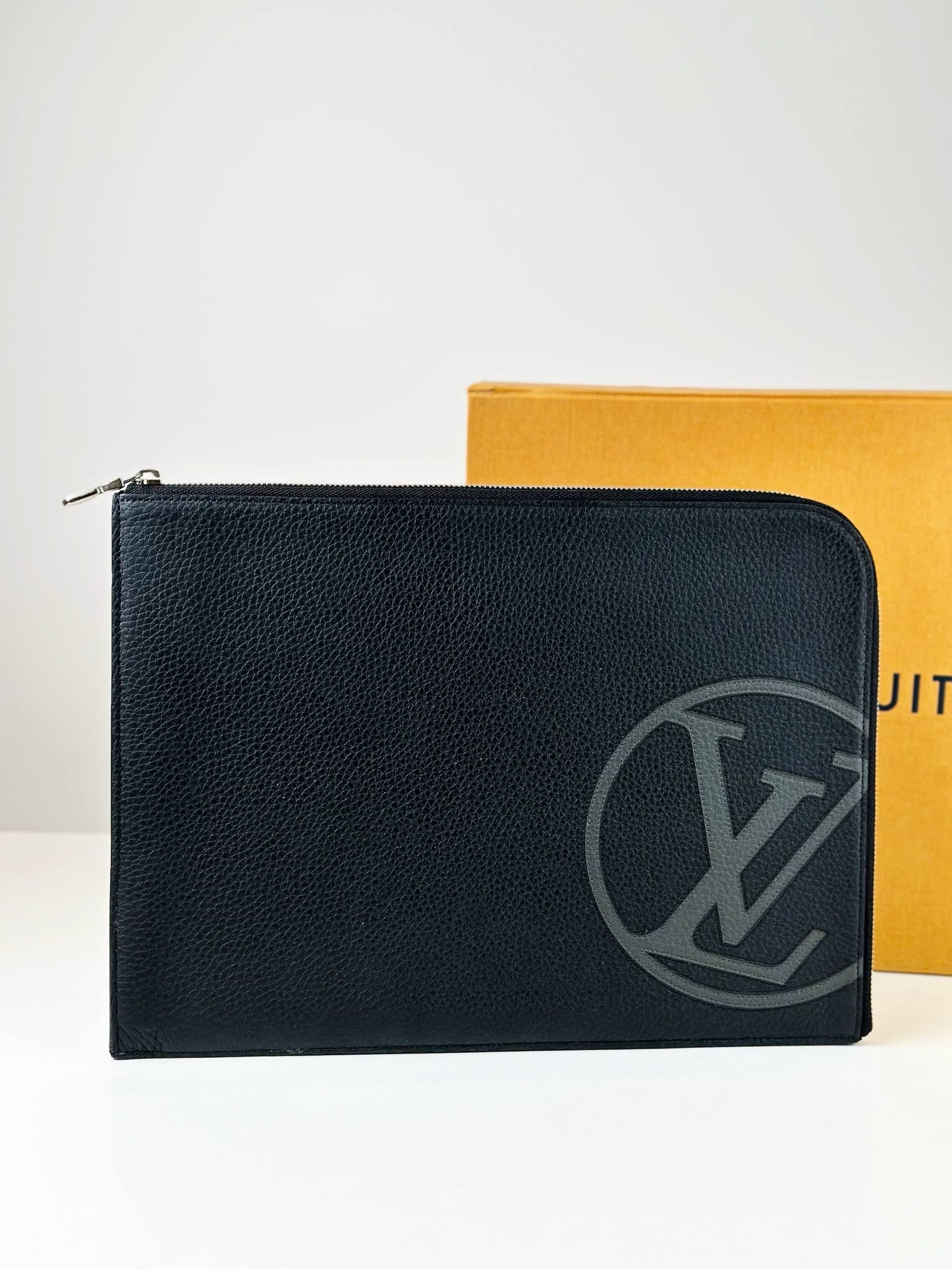 LOUIS VUITTON CIRCLE BAG POCHETTE JOULE GM BLACK CLUTCH