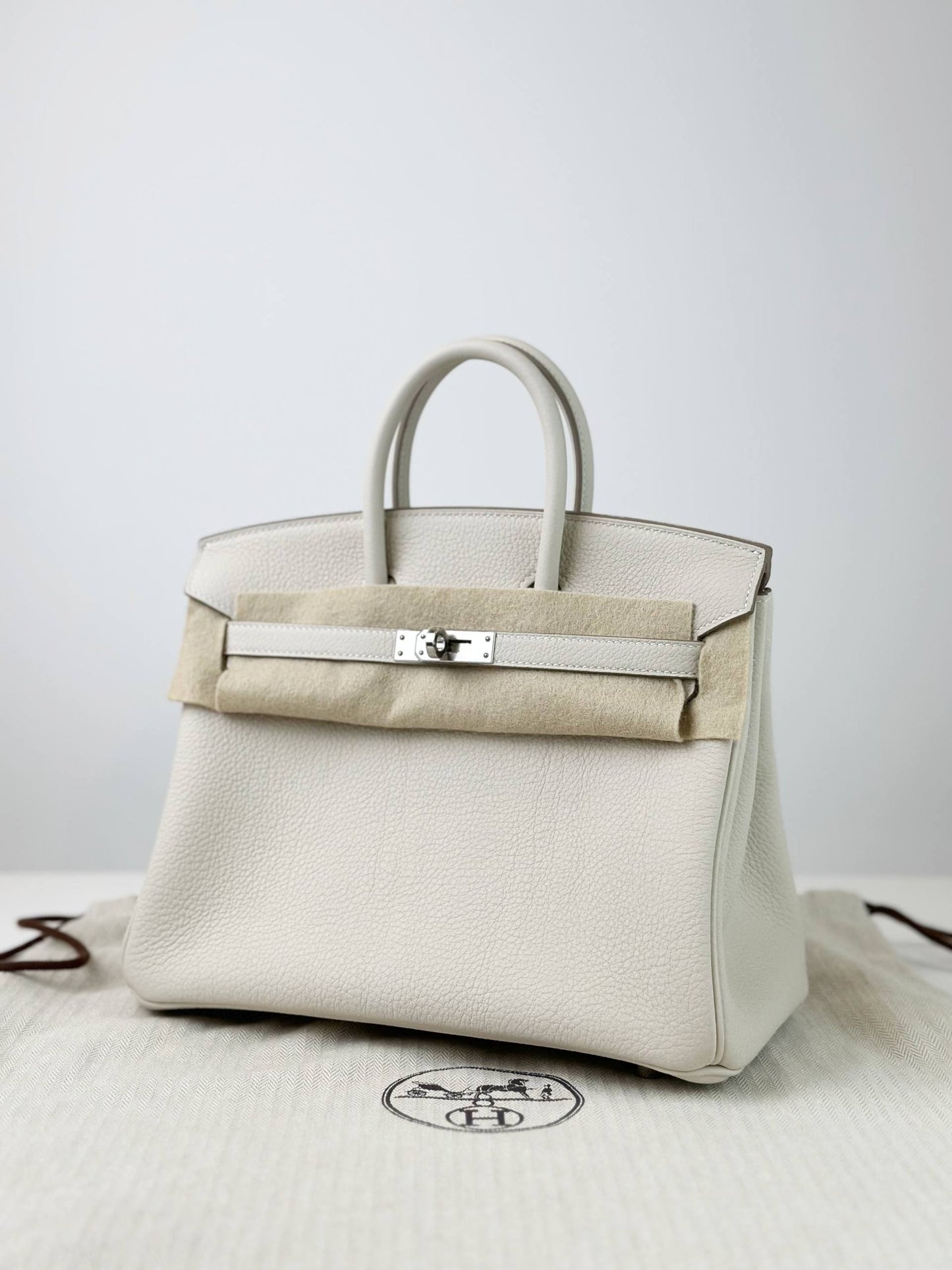 HERMES BIRKIN 25 CRAIE HANDBAG PHW