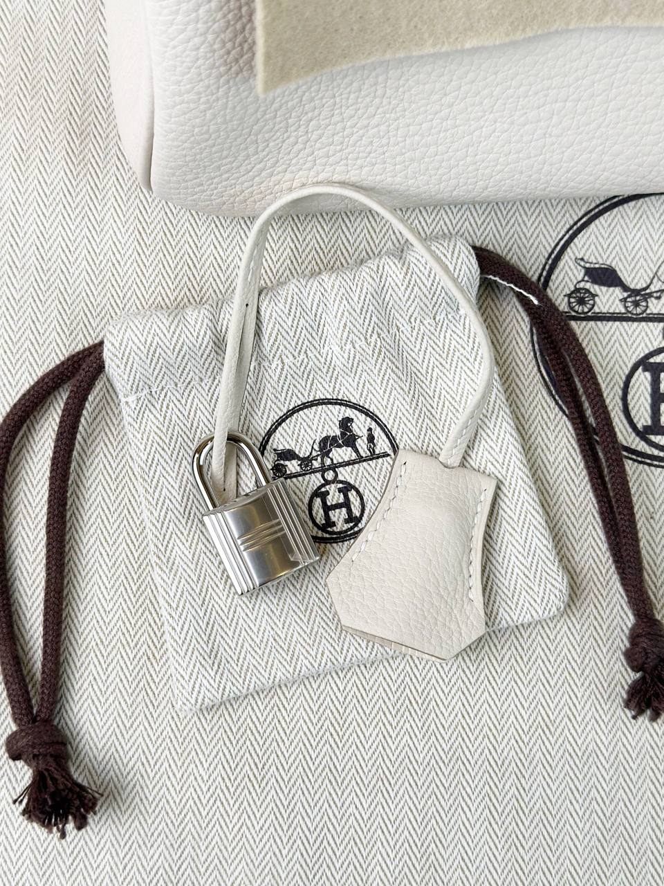HERMES BIRKIN 25 CRAIE HANDBAG PHW