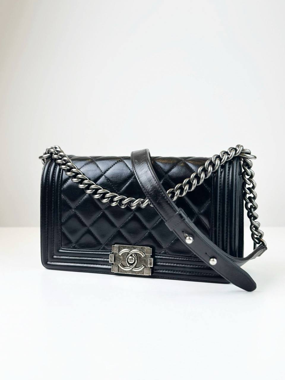 CHANEL LE BOY MEDIUM FLAP BLACK SHOULDER BAG SHW