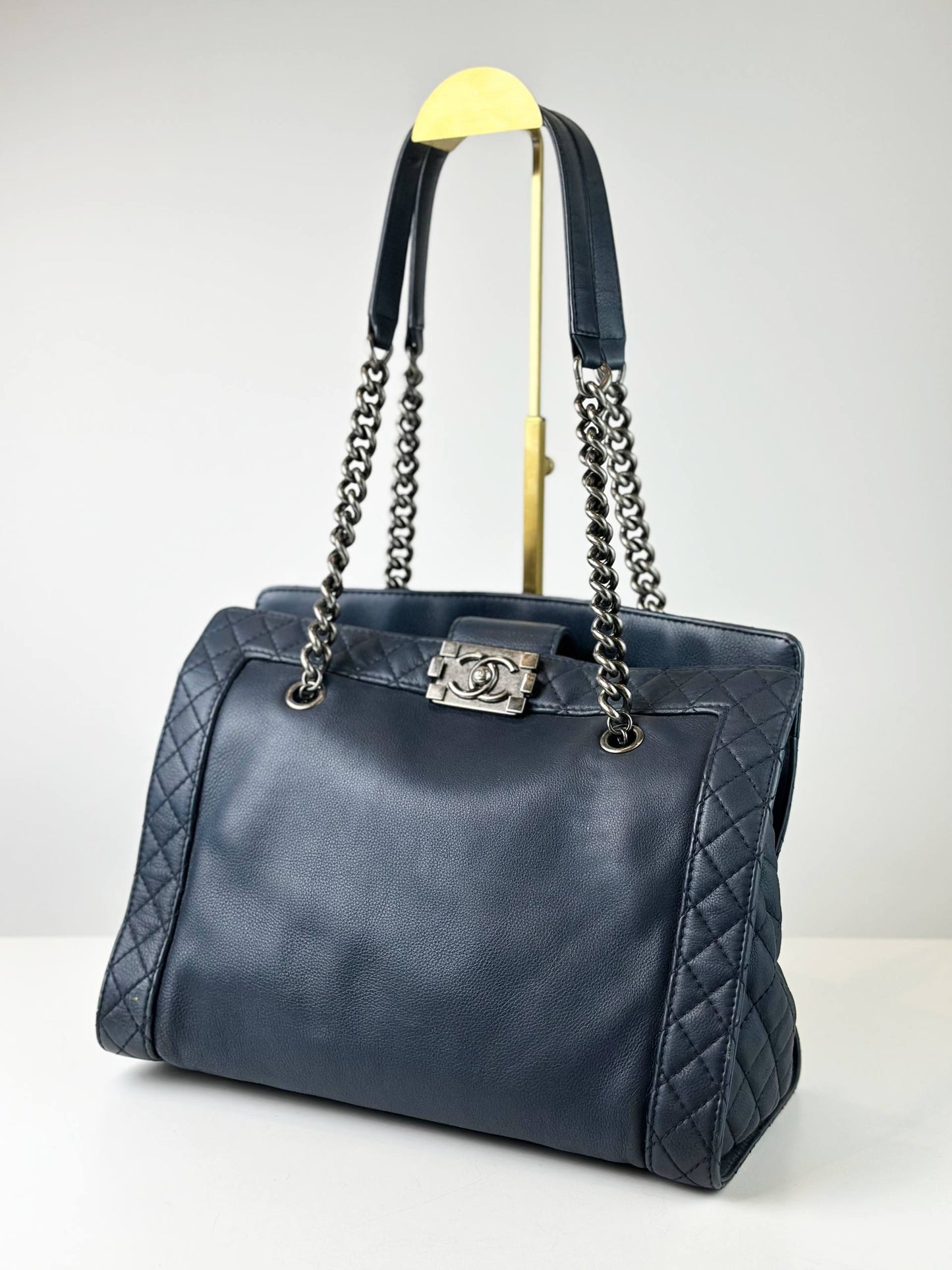 CHANEL BOY REVERSO NAVY BLUE MEDIUM TOTE BAG