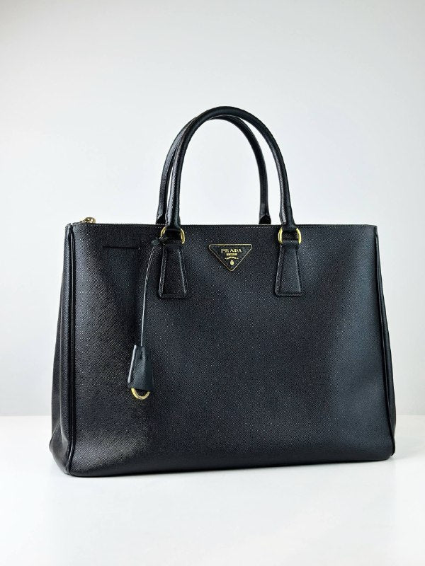 PRADA GALLERIA SAFFIANO LUX BLACK LARGE HANDBAG GHW