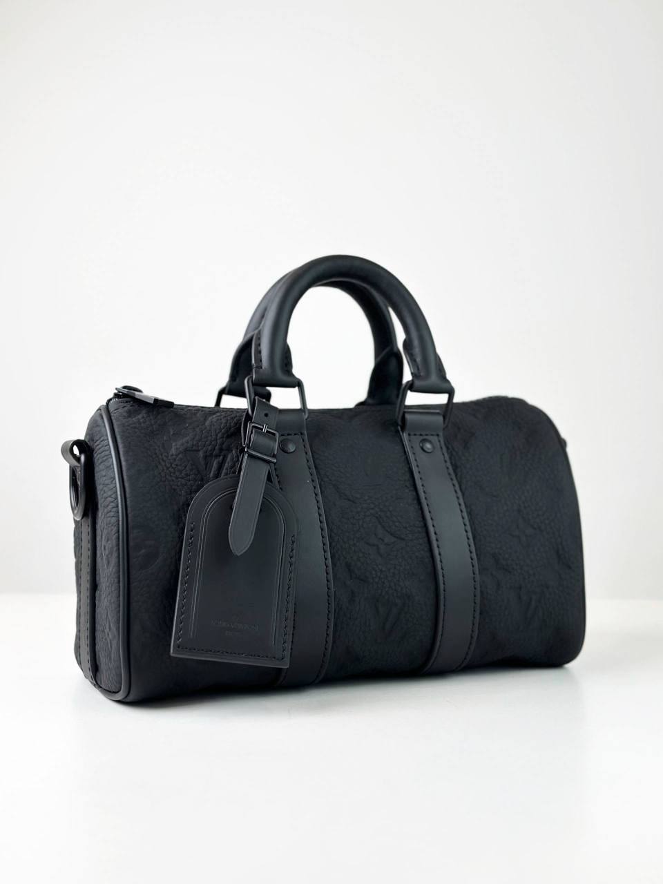 LOUIS VUITTON KEEPALL 25 BANDOULIERE TAURILLON LEATHER BLACK CROSSBODY BAG