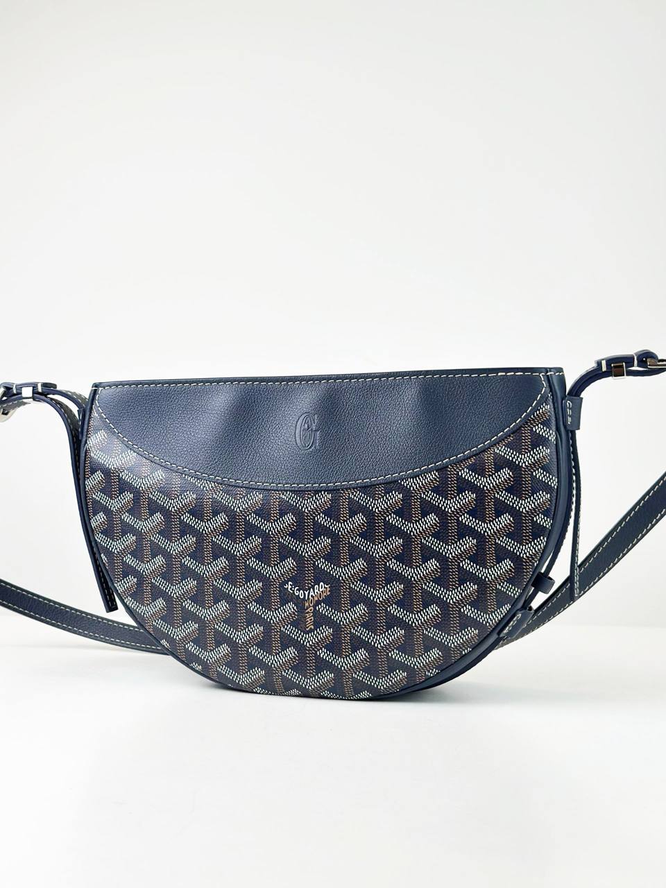 GOYARD BLEU CHEVRON PRINT HIRONDELLE PM CROSSBODY BAG