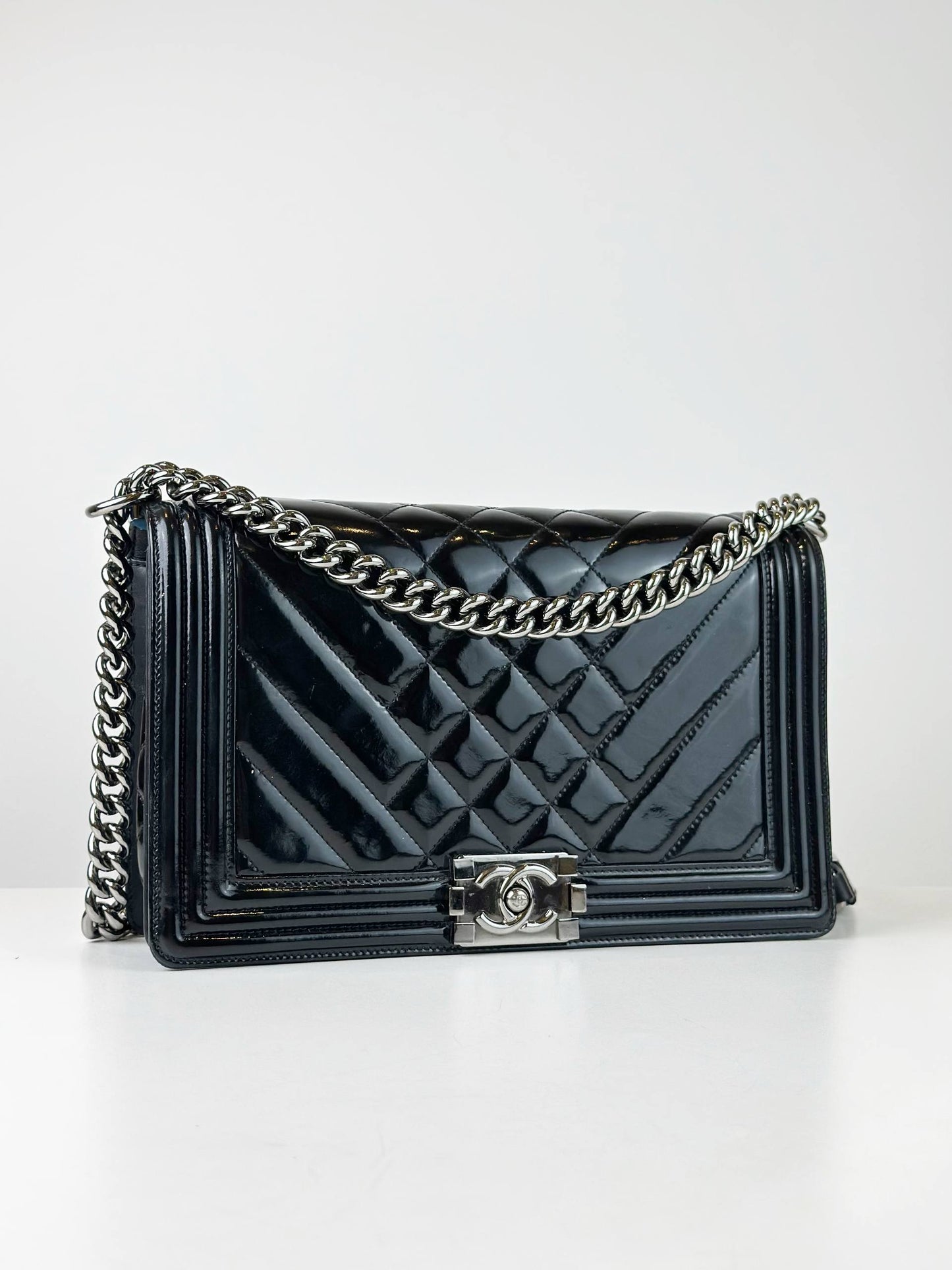CHANEL LE BOY BLACK CHEVRON PATENT LEATHER SHOULDER BAG
