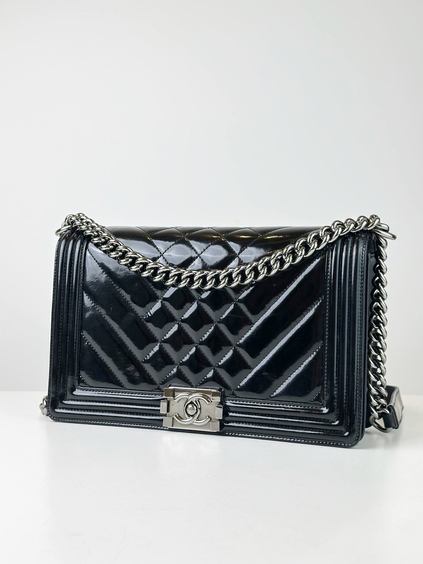 CHANEL LE BOY BLACK CHEVRON PATENT LEATHER SHOULDER BAG