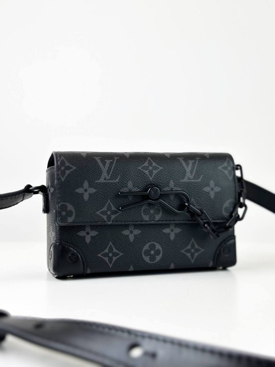 LOUIS VUITTON STEAMER MONOGRAM ECLIPESE WEARABLE WALLET SLING BAG