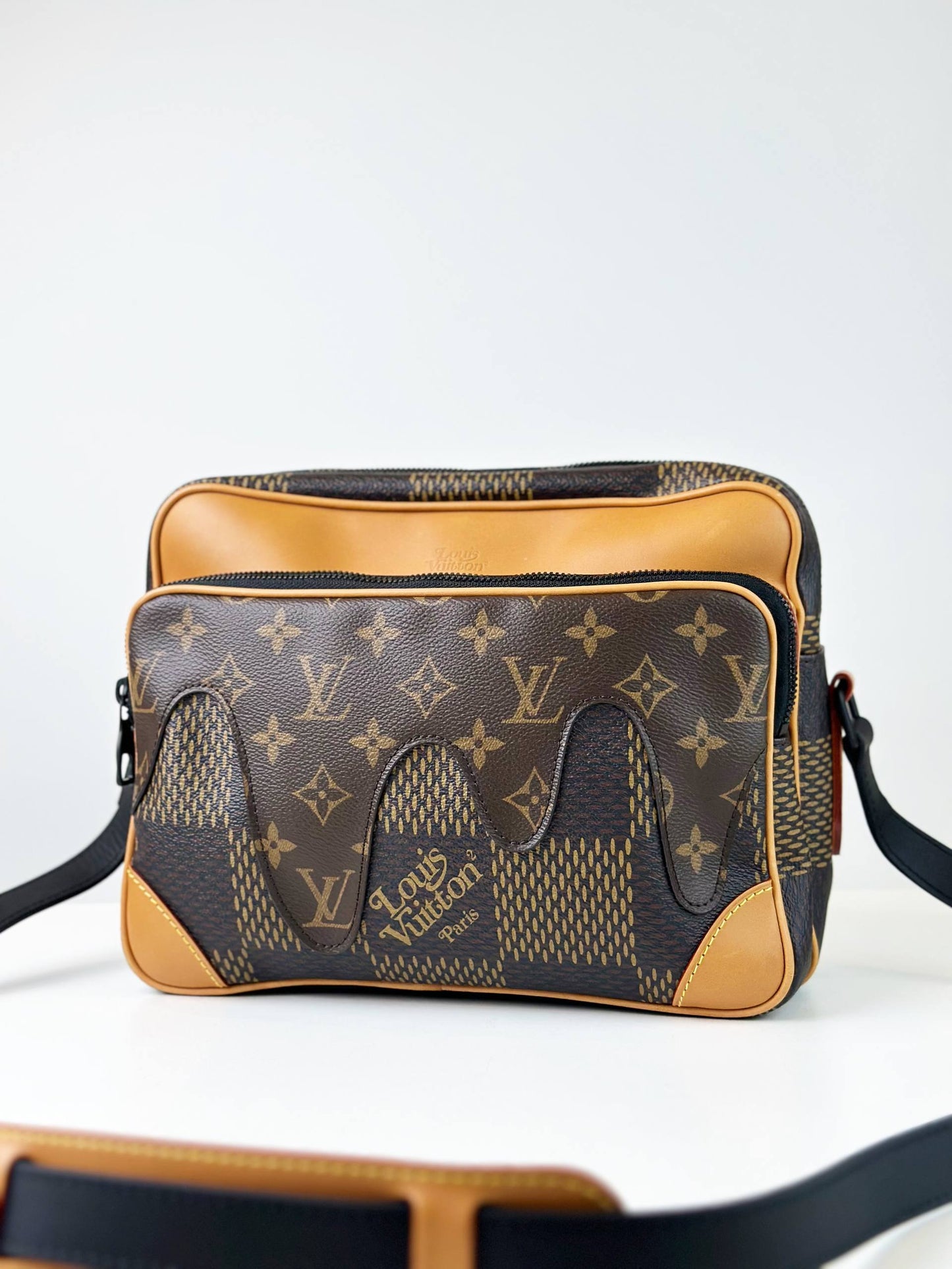 LOUIS VUITTON X NIGO DAMIER EBENE MONOGRAM MESSENGER BAG