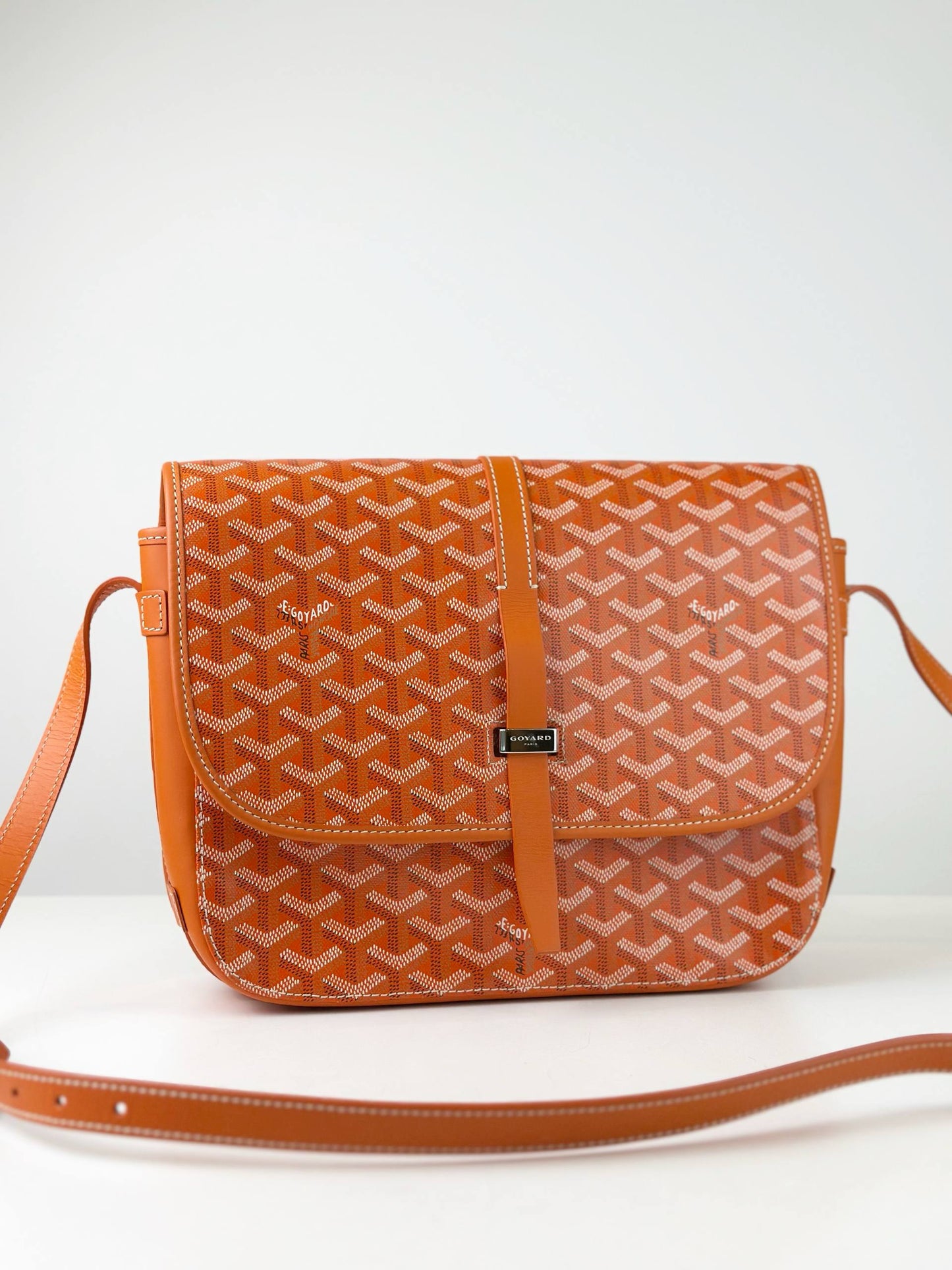 GOYARD ORANGE CHEVRON PRINT BELVEDERE II MM CROSSBODY BAG