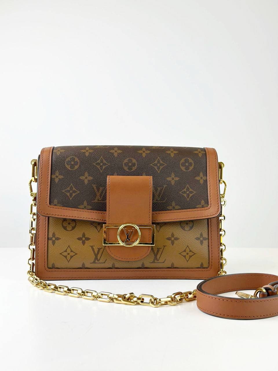 LOUIS VUITTON DAUPHINE MM REVERSE MONOGRAM SHOULDER BAG