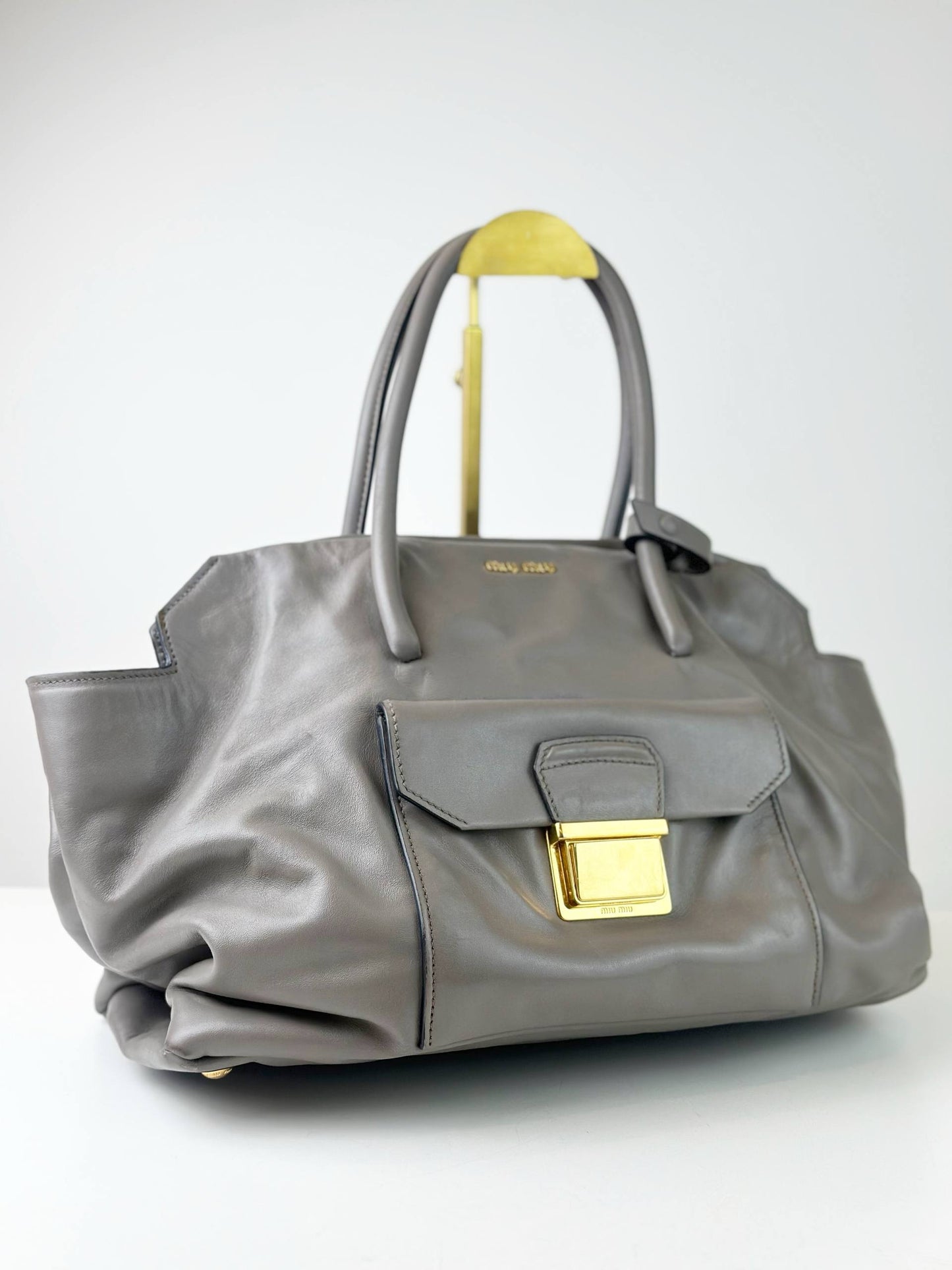 MIU MIU VITELLO GREY HANDBAG WITH STRAP