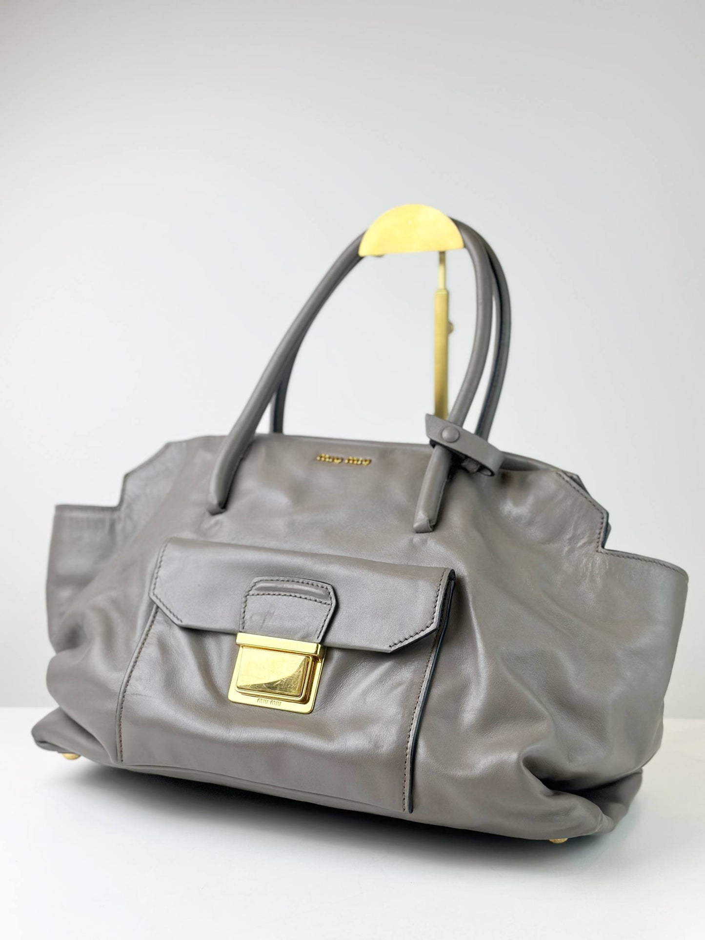 MIU MIU VITELLO GREY HANDBAG WITH STRAP
