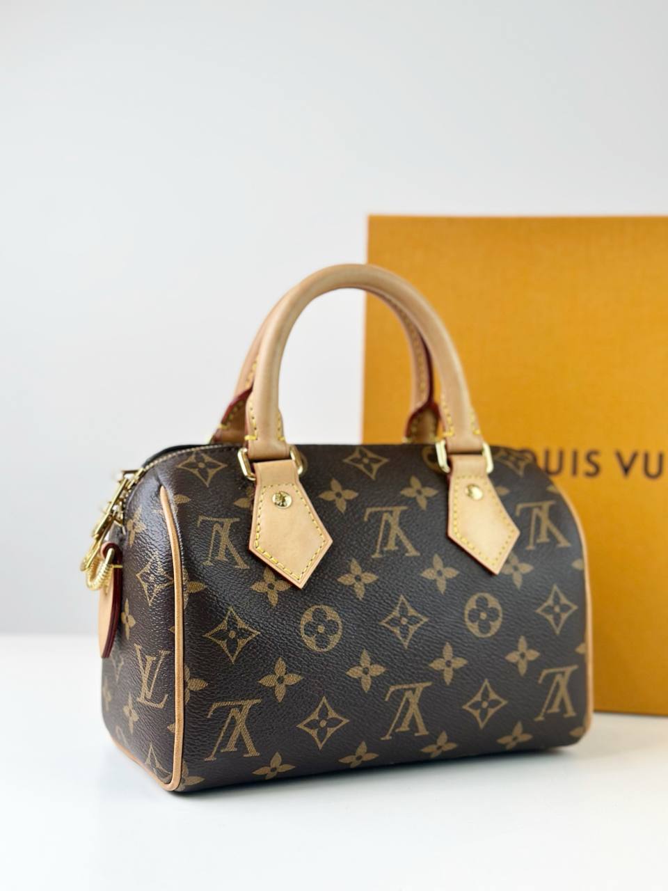 LOUIS VUITTON SPEEDY BANDOULIERE 20 MONOGRAM TOP HANDLE BAG WITH STRAP