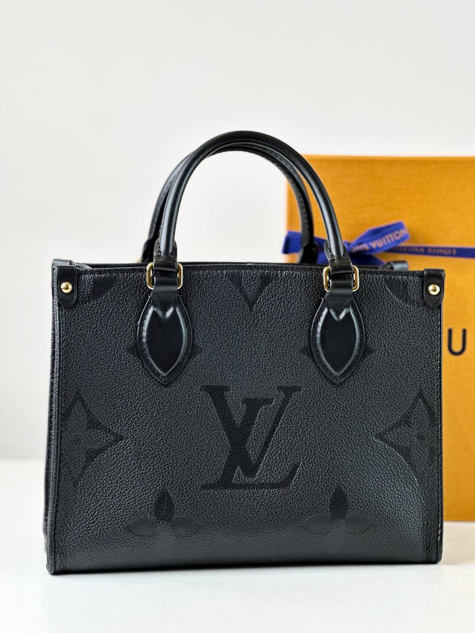 LOUIS VUITTON ON THE GO PM BLACK MONOGRAM EMPREINTE LEATHER TOTE BAG WITH STRAP