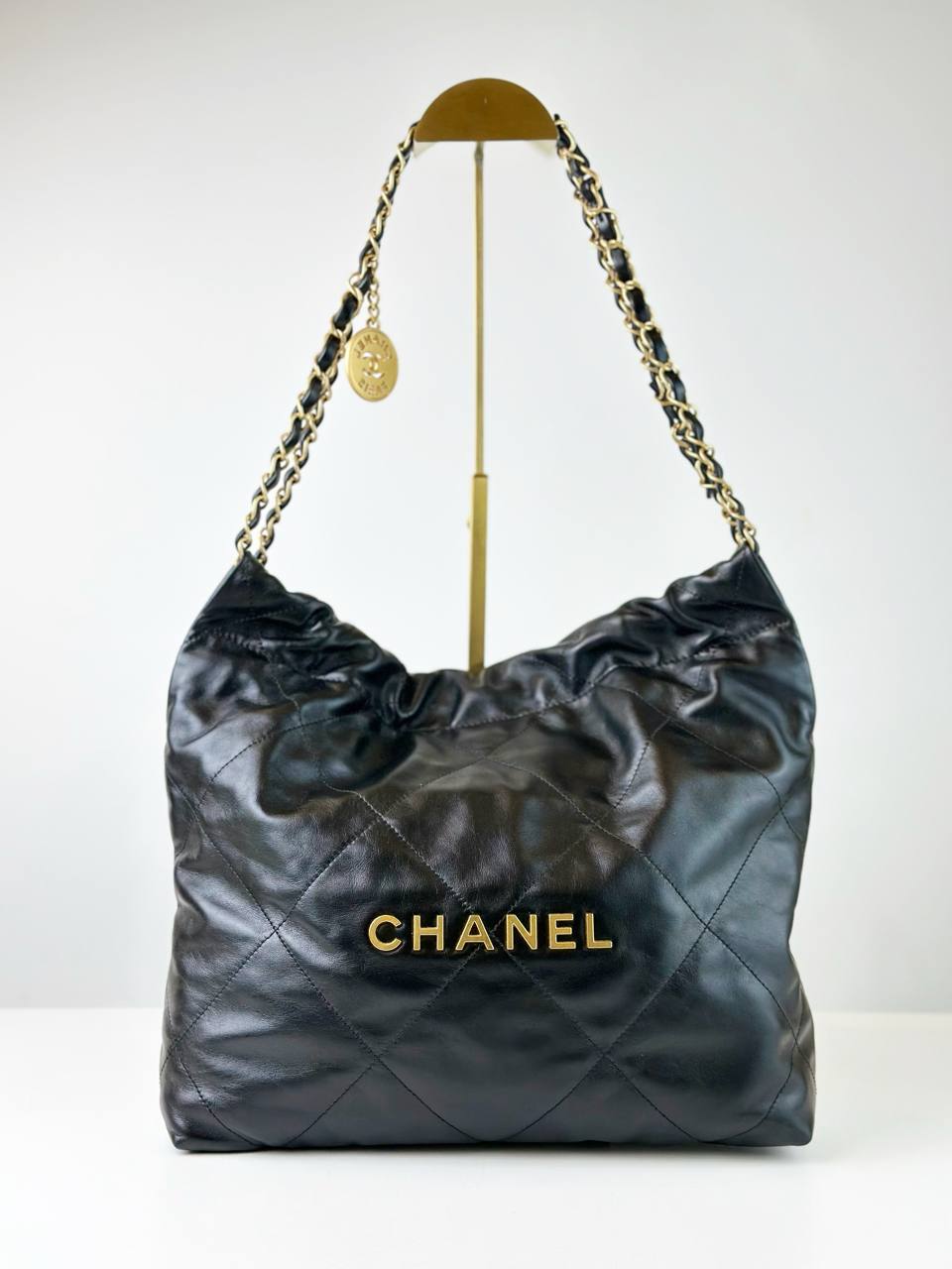CHANEL 22 SMALL BLACK SHOULDER BAG GHW WITH POUCH