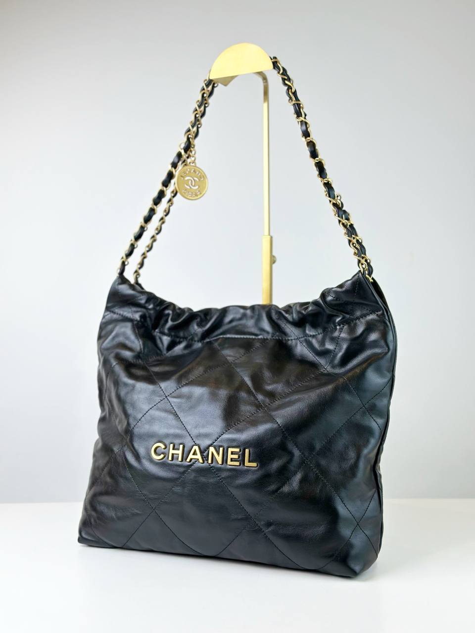 CHANEL 22 SMALL BLACK SHOULDER BAG GHW WITH POUCH