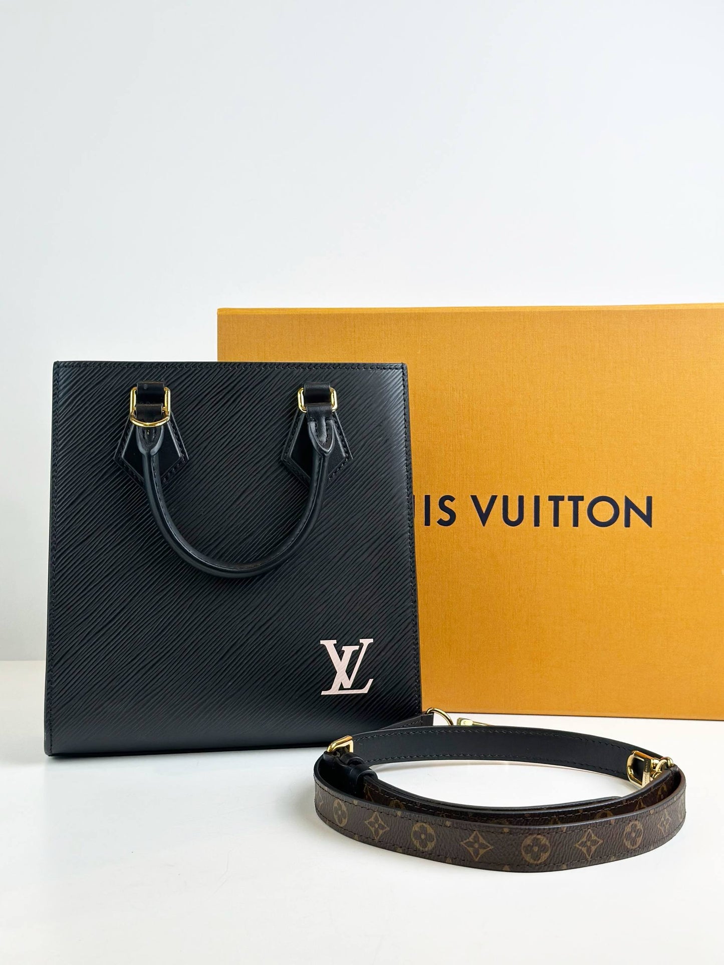 LOUIS VUITTON SAC PLAT BB BLACK EPI LEATHER CROSSBODY BAG