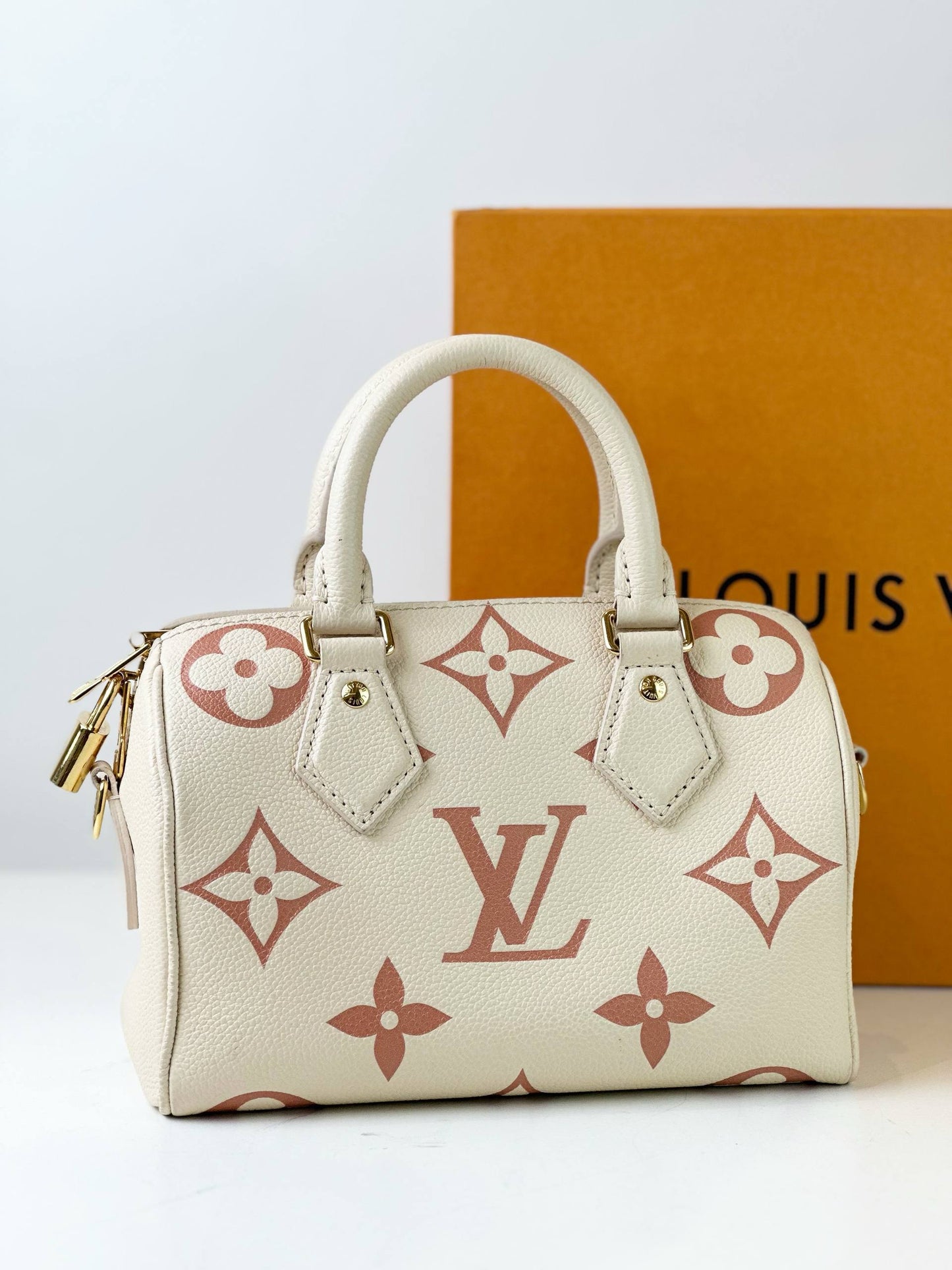 LOUIS VUITTON SPEEDY BANDOULIERE 20 BICOLOR MONOGRAM TOP HANDLE BAG WITH STRAP