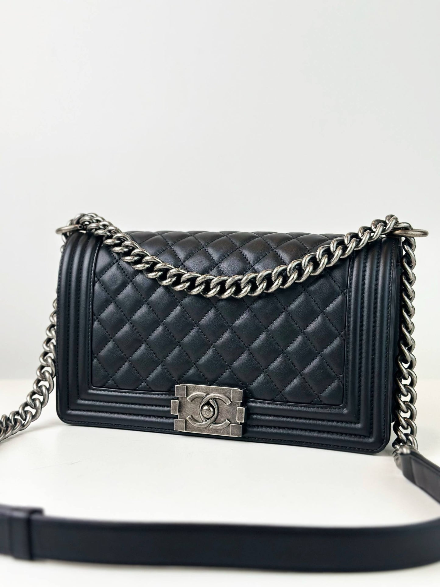 CHANEL LE BOY MEDIUM FLAP BLACK SHOULDER BAG SHW