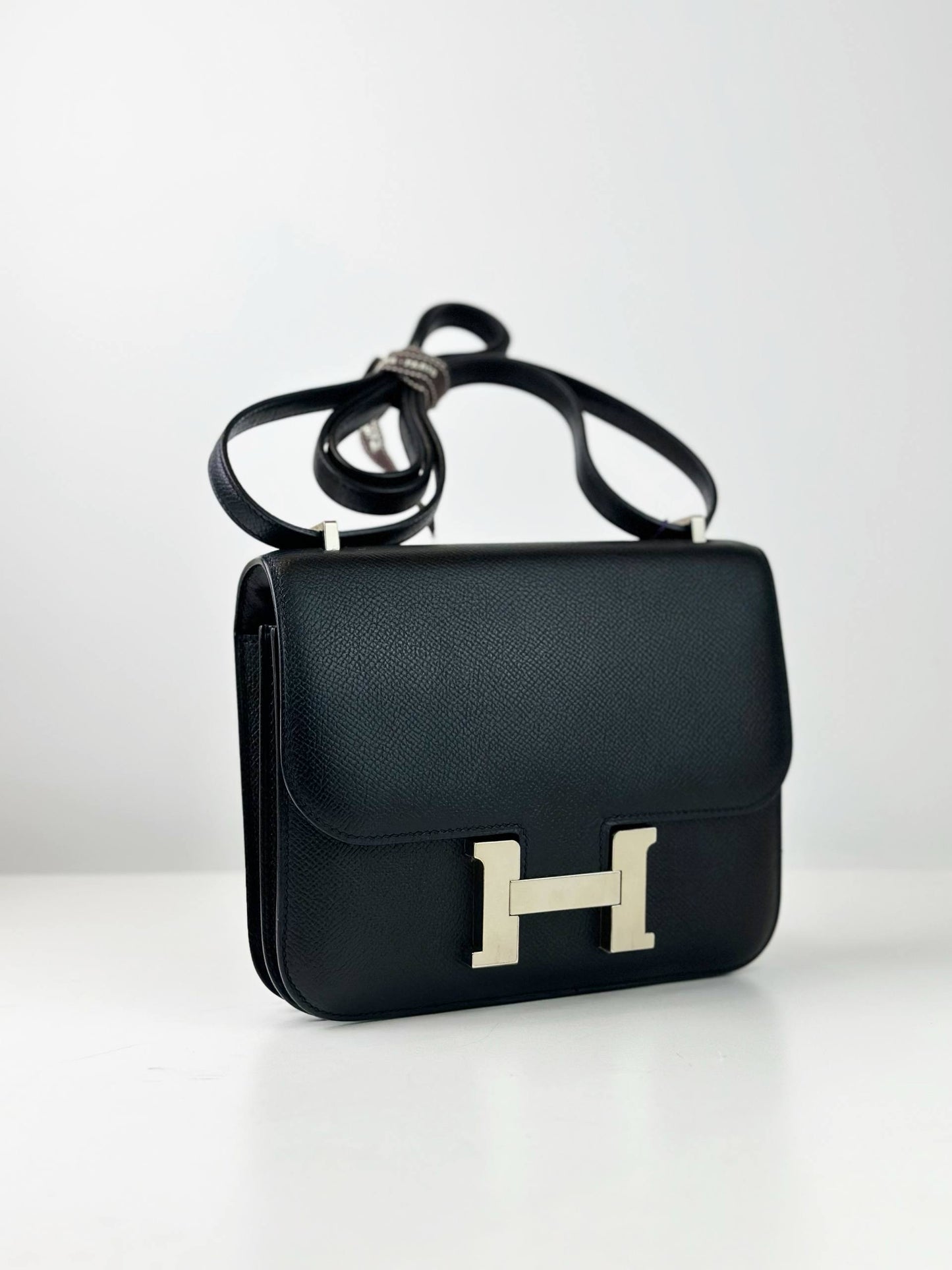 HERMES CONSTANCE 24 BLACK HANDBAG PHW