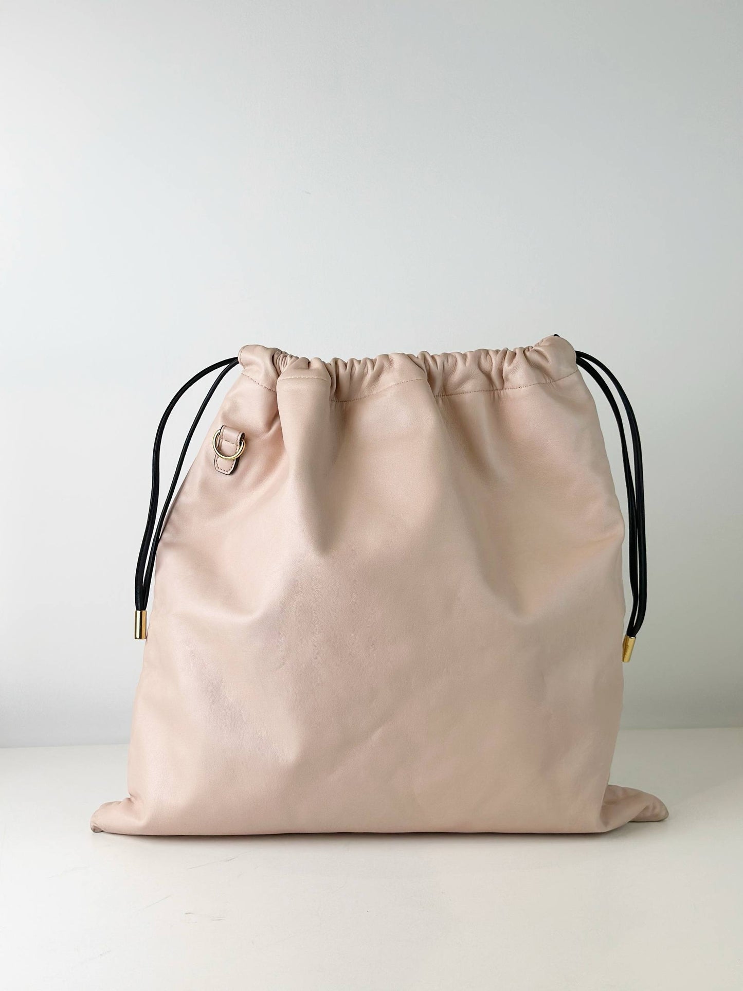 FENDI LOGO PINK DRAWSTRING CROSSBODY BAG