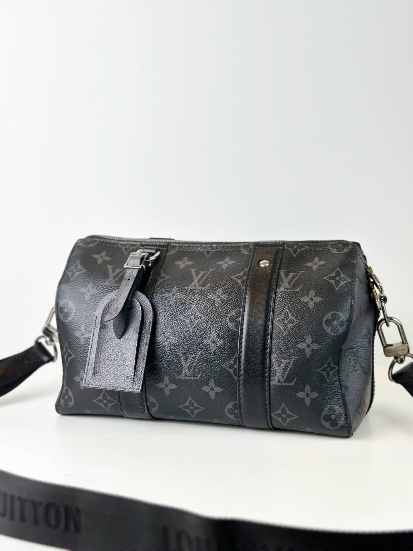 LOUIS VUITTON CITY KEEPALL 27 BLACK CROSSBODY BAG