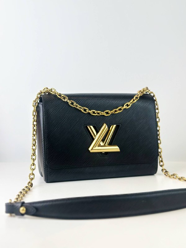 LOUIS VUITTON TWIST MM EPI LEATHER CROSSBODY BAG