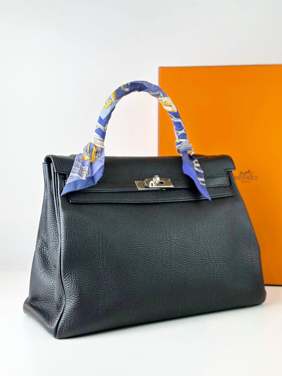 HERMES KELLY 32 NOIR CLEMENCE LEATHER HANDBAG PHW
