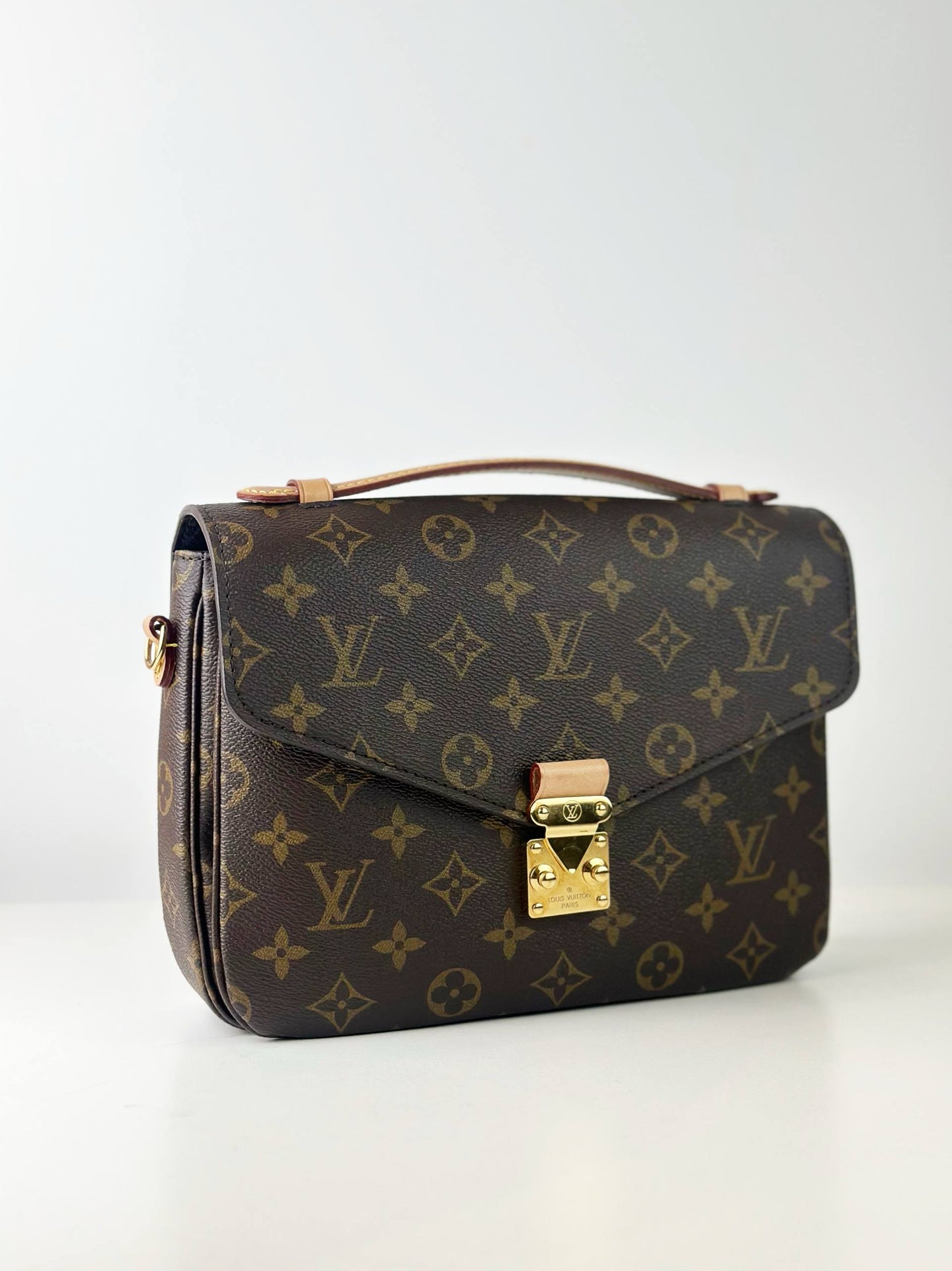 LOUIS VUITTON MONOGRAM POCHETTE METIS CROSSBODY BAG
