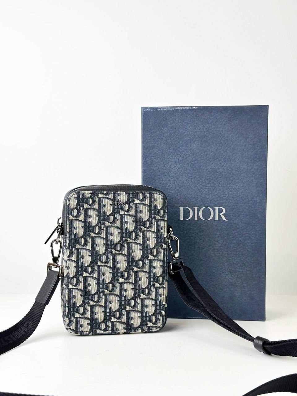 DIOR OBLIQUE VERTICAL POUCH CROSSBODY BAG