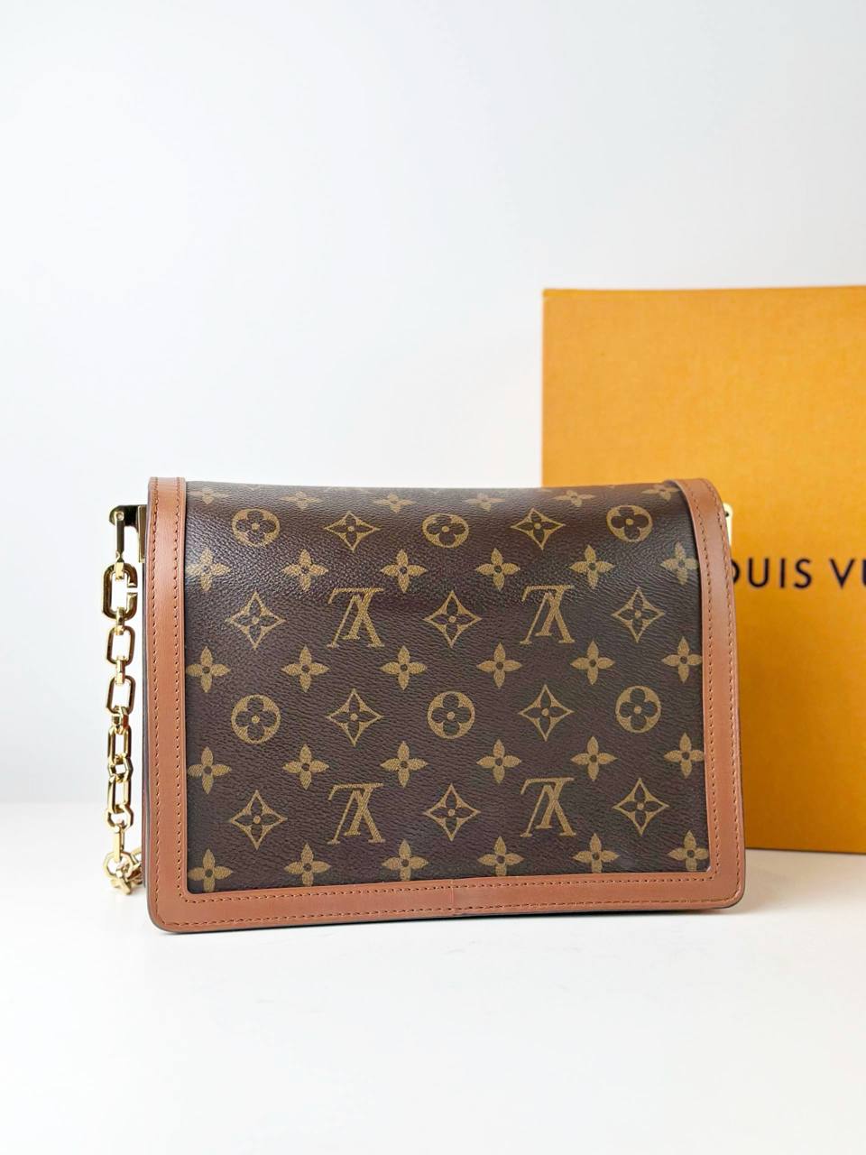 LOUIS VUITTON DAUPHINE MM REVERSE MONOGRAM SHOULDER BAG