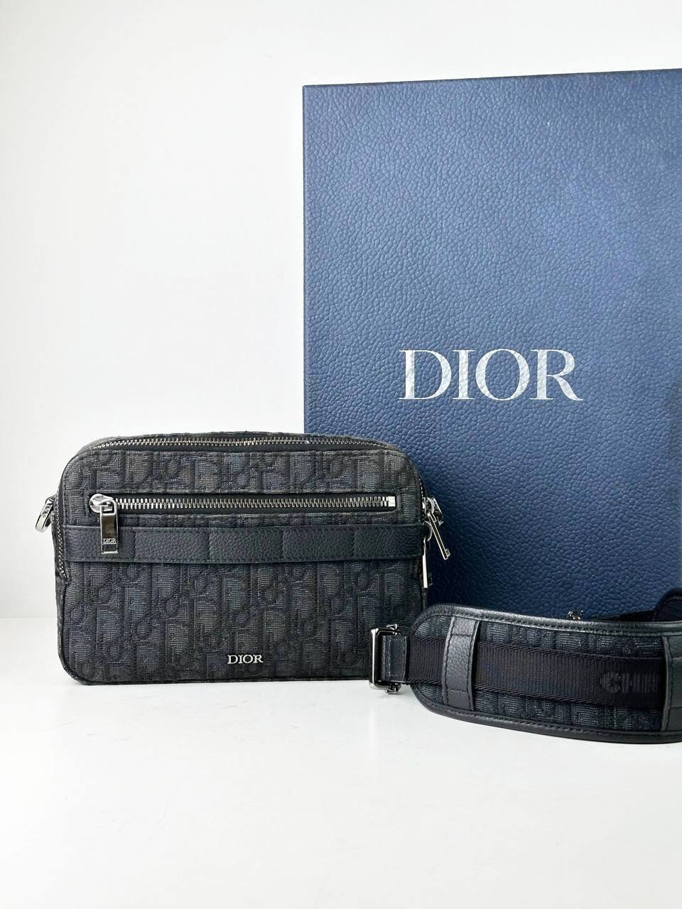 DIOR OBLIQUE BLACK SAFARI CROSSBODY BAG